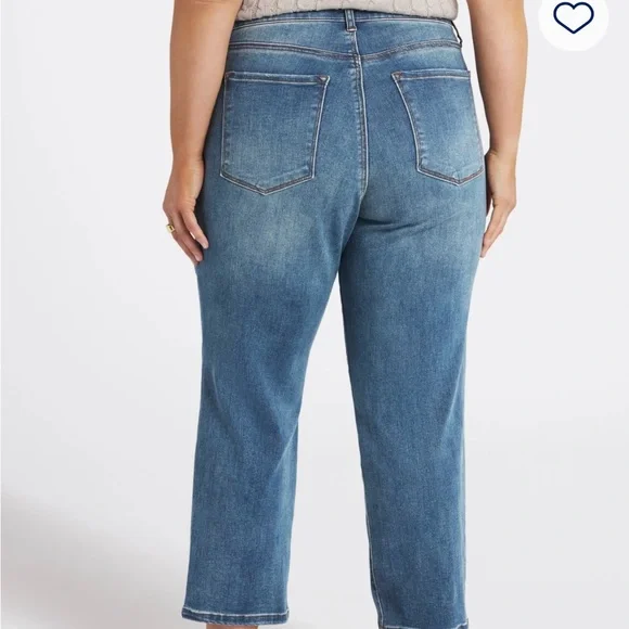 Blue Ankle Cropped Jeans with Relaxed Fit - Picture 2 of 3